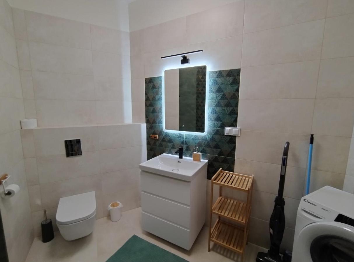 Mona Jezyce Apartamento *